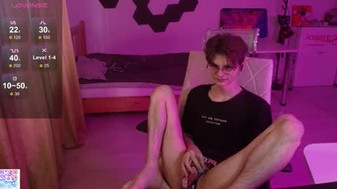shiromy_ online show from May 2026 03:26:02 AM