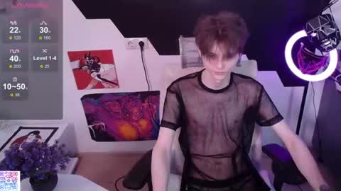 shiromy_ online show from June 2026 05:56:02 PM