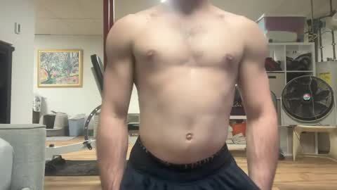 shirtlesshunk15 online show from July 2026 01:19:01 AM