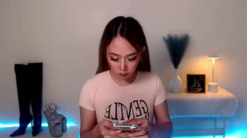 WET AND WILD YHANNA online show from September 2025 08:18:02 AM