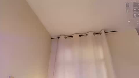  kendal  online show from September 2025 03:26:02 PM