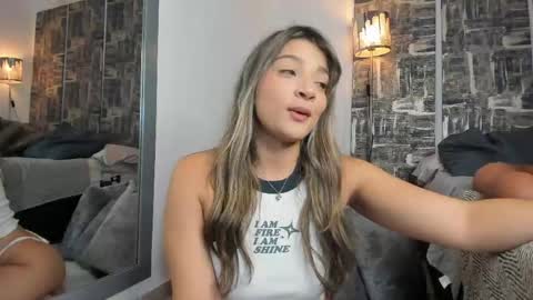 Snapshot of shofiavega chatting on May 2026 03:50:01 PM SHOFIA online show from May 2026 03:50:01 PM