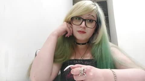 Snapshot of shondrapisani chatting on June 2026 11:29:02 PM shondrapisani online show from June 2026 11:29:02 PM