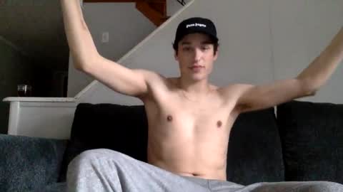 Snapshot of shortiesn40s chatting on March 2026 03:51:01 PM shortiesn40s online show from March 2026 03:51:01 PM