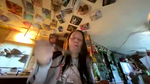 Snapshot of shorty920505 chatting on October 2025 09:35:02 PM shorty920505 online show from October 2025 09:35:02 PM