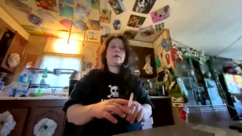 Snapshot of shorty920505 chatting on November 2025 07:37:01 PM shorty920505 online show from November 2025 07:37:01 PM