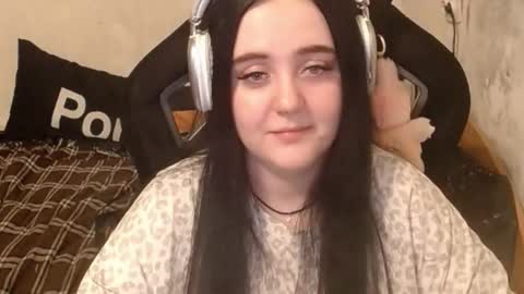 show_for_you online show from November 2025 05:03:02 PM