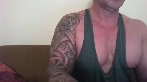 Snapshot of show_on_for_you chatting on December 2024 09:20:01 PM show_on_for_you online show from December 2024 09:20:01 PM