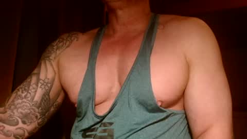 Snapshot of show_on_for_you chatting on November 2025 12:56:01 AM show_on_for_you online show from November 2025 12:56:01 AM