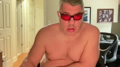 Chicago Guy online show from July 2026 05:11:02 AM