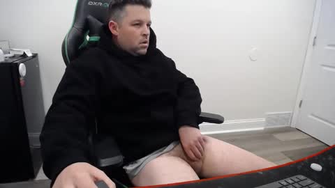 Snapshot of shroomhead5 chatting on February 2025 09:43:02 AM shroom online show from February 2025 09:43:02 AM