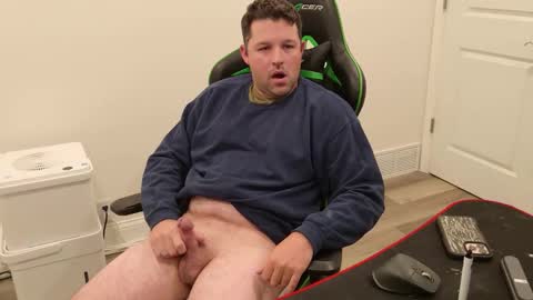 Snapshot of shroomhead5 chatting on November 2025 12:51:02 PM shroom online show from November 2025 12:51:02 PM