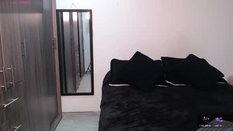 Samara online show from November 2025 02:49:01 PM