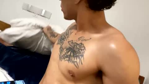 Snapshot of shurthingxx chatting on January 2025 10:49:01 AM shurthingxx online show from January 2025 10:49:01 AM