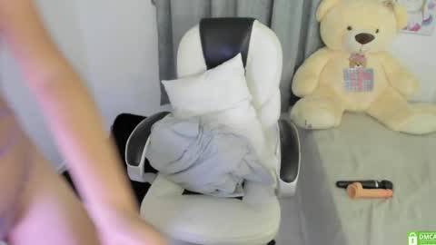 Snapshot of shy_angel4 chatting on January 2025 06:13:01 AM Nahomy online show from January 2025 06:13:01 AM