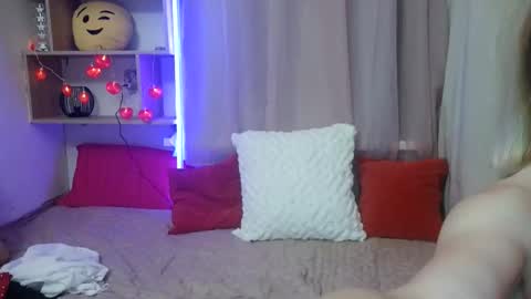 shy_girl80 online show from January 2026 07:11:01 PM