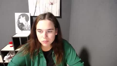 Snapshot of shy_lil chatting on September 2025 07:41:01 AM shy_lil online show from September 2025 07:41:01 AM