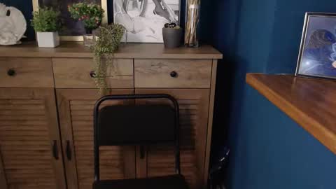 Snapshot of shy_lil chatting on September 2025 06:24:01 AM shy_lil online show from September 2025 06:24:01 AM