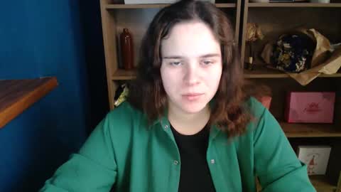 Snapshot of shy_lil chatting on October 2025 02:29:01 PM shy_lil online show from October 2025 02:29:01 PM