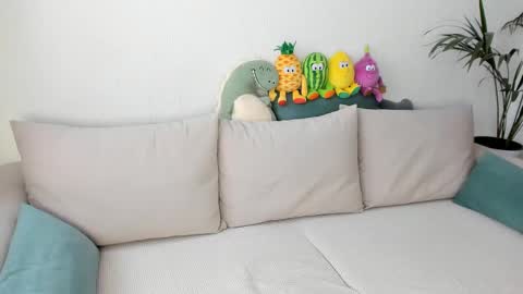 Anna online show from February 2025 07:09:01 AM