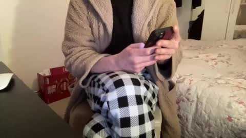 shyboy0533 online show from January 2026 04:11:01 PM