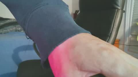 shyboyhugecum2020 online show from October 2025 02:29:01 AM