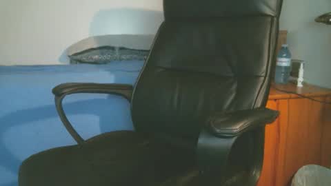 shyboyhugecum2020 online show from April 2026 03:07:02 AM