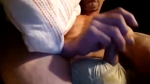 shydude39240 online show from February 2025 04:55:01 AM