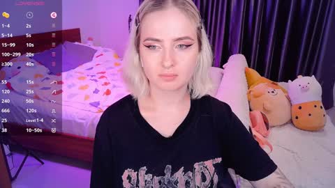 Effie online show from December 2024 02:39:02 PM