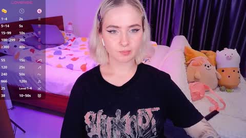 Effie online show from December 2024 08:07:02 PM