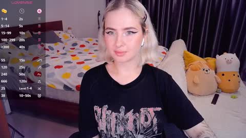 Effie online show from December 2024 09:51:01 AM