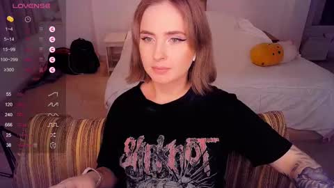 Effie online show from February 2025 04:32:01 PM