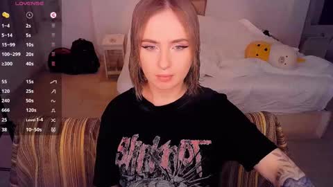 Effie online show from March 2025 10:27:02 PM