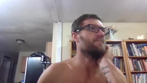 shyguy9387 online show from December 2024 03:27:02 AM