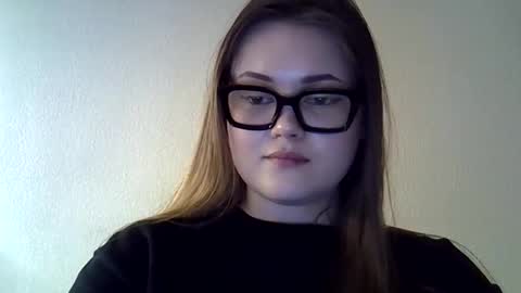 Snapshot of shynesssi chatting on February 2025 07:55:01 PM shynesssi online show from February 2025 07:55:01 PM