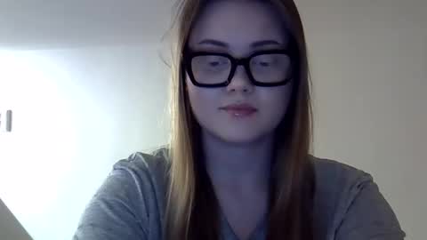Snapshot of shynesssi chatting on February 2025 05:18:02 AM shynesssi online show from February 2025 05:18:02 AM