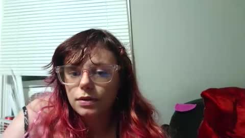 ShyPheo online show from May 2026 05:24:01 AM