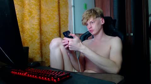 Tom and Betty online show from April 2026 01:42:02 PM