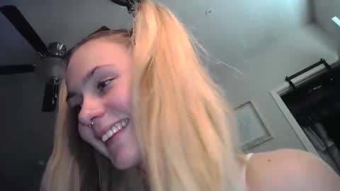 shypetitebaby online show from February 2026 03:44:02 PM