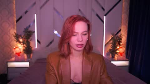 shyysiren online show from January 2026 03:36:01 PM