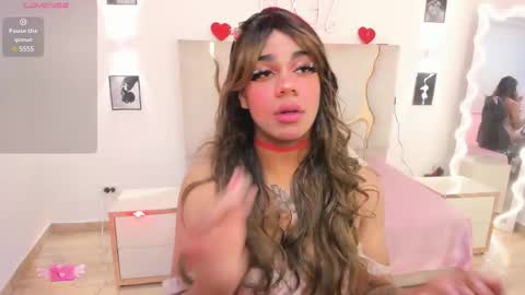 siam online show from March 2025 02:50:01 AM