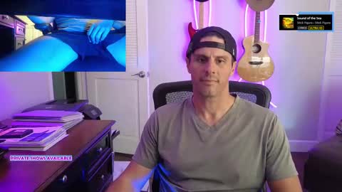 Snapshot of sidesnack chatting on October 2025 08:17:02 PM SideSnack online show from October 2025 08:17:02 PM