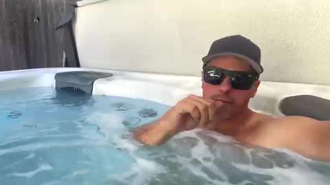 Snapshot of sidesnack chatting on October 2025 07:47:02 PM SideSnack online show from October 2025 07:47:02 PM