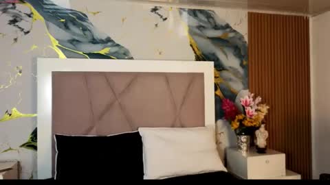 Sienna Desieree online show from April 2026 07:58:02 PM