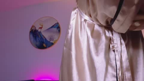 Sienna online show from May 2026 08:40:02 PM