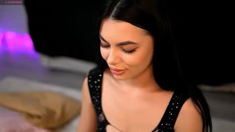 Maria online show from October 2025 10:27:01 AM