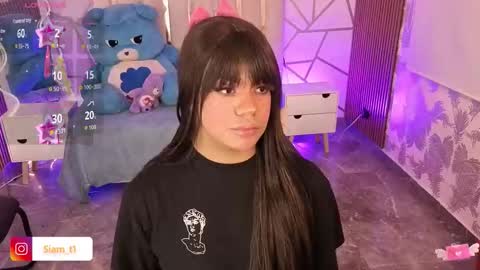 Siiam Tay online show from October 2025 03:39:02 AM