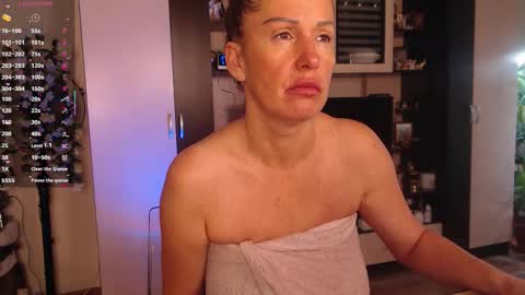 silenaa_sloussen online show from September 2025 04:46:02 AM