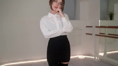 Snapshot of silent_chill chatting on November 2025 03:00:02 PM Chilli online show from November 2025 03:00:02 PM