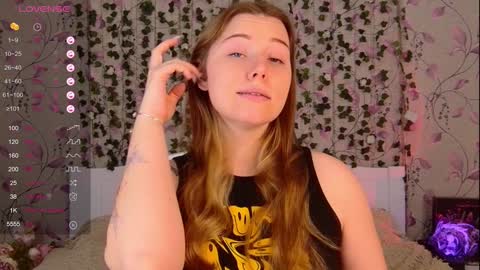 Snapshot of silent_princesses chatting on December 2024 07:13:02 AM Chloe online show from December 2024 07:13:02 AM